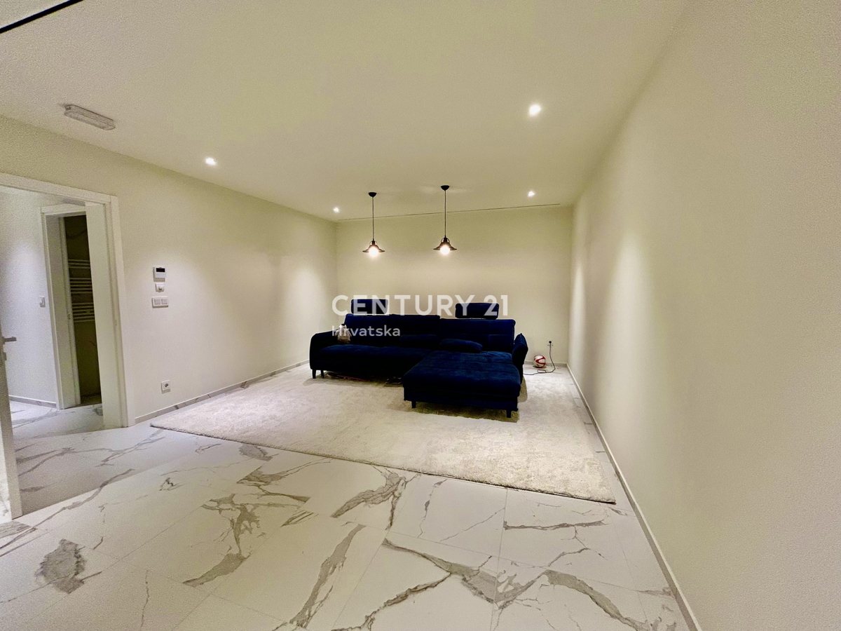 SAVUDRIJA, CRVENI VRH, PETRAM RESORT VILA S PANORAMSKIM POGLEDOM NA MORJE