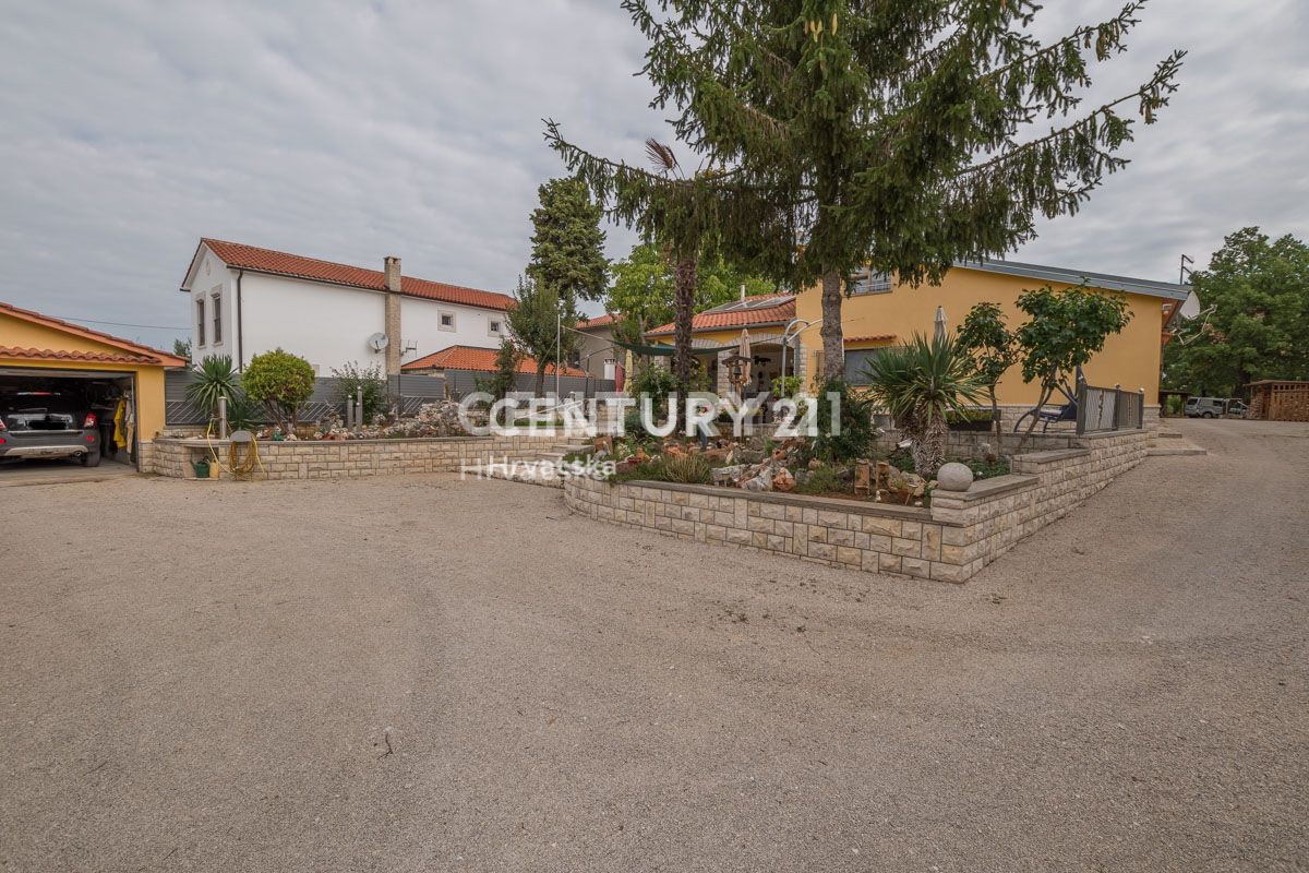 Prodaja, hiša, samostojna, Istarska županija, Sveti Lovreč