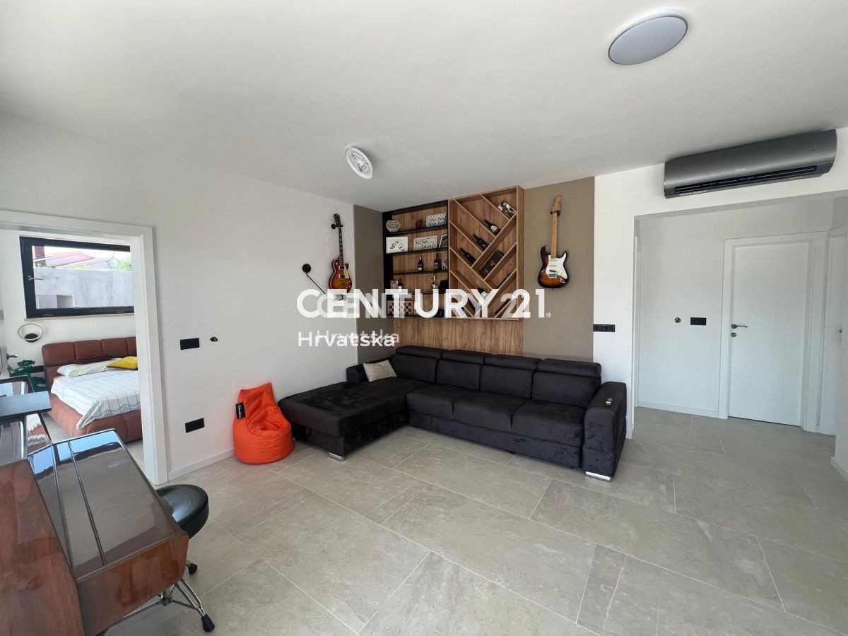 Prodaja, hiša, samostojna, Istarska županija, Labin