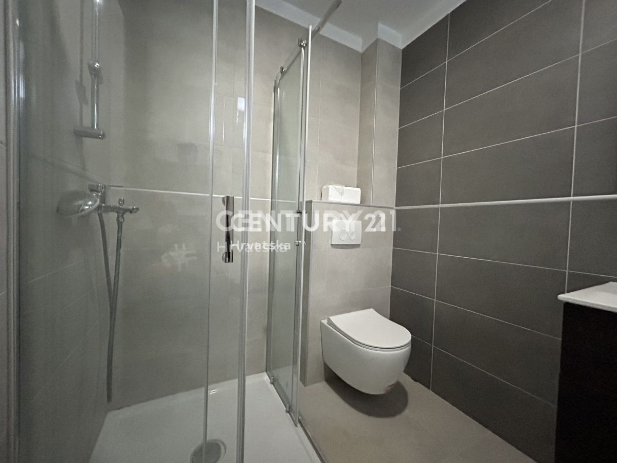 Prodaja, stanovanje, 2,5-sobno (2S+DB), Istarska županija, Umag