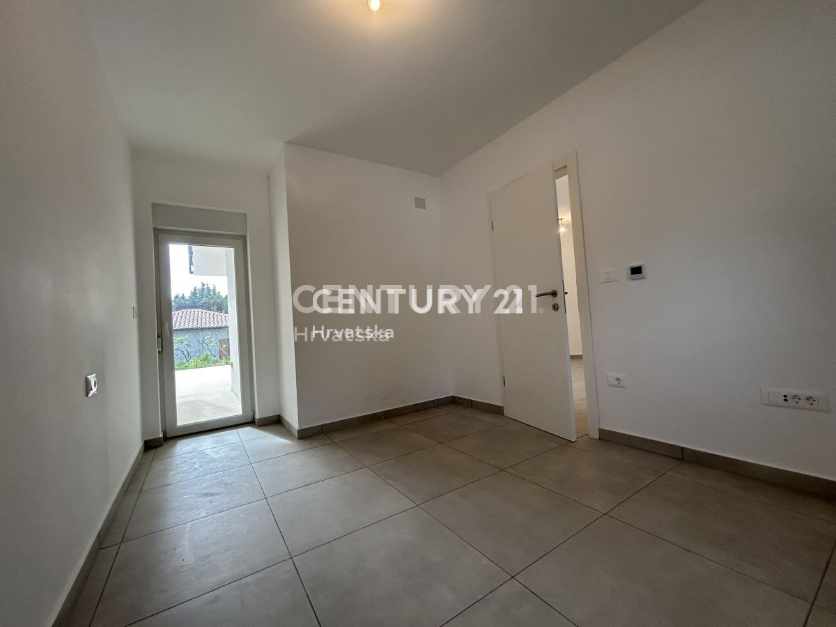 Prodaja, stanovanje, 2,5-sobno (2S+DB), Istarska županija, Umag