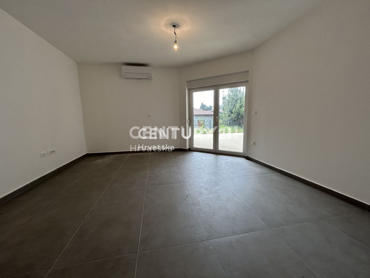 Prodaja, stanovanje, 2,5-sobno (2S+DB), Istarska županija, Umag