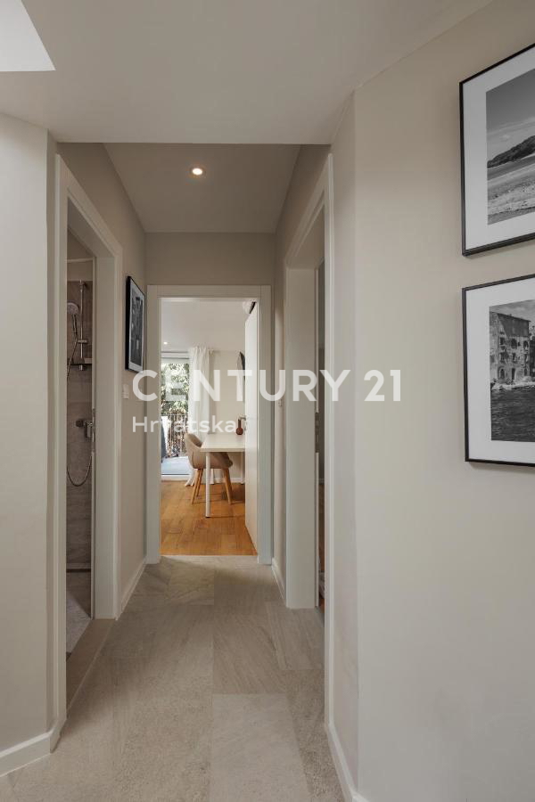 ISTRA, BRTONIGLA - VISOKI TURISTIČNI POTENCIAL, BAZEN + 4 SPALNICE