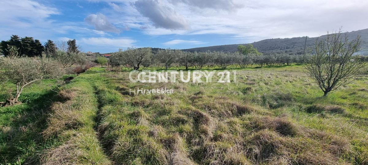 Pašman, Dobropoljana, Gradbeno zemljišče