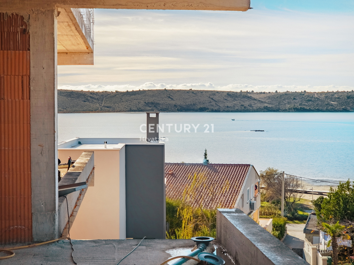 ZADAR, LJUBAČ, LUX. NOVOGRADNJA S6 / 97,10 m2 + 120 m2 KROVNA TERASA, 2. nadstropje, 50 m DO MORA IN PLAŽE, POGLED NA MORJE