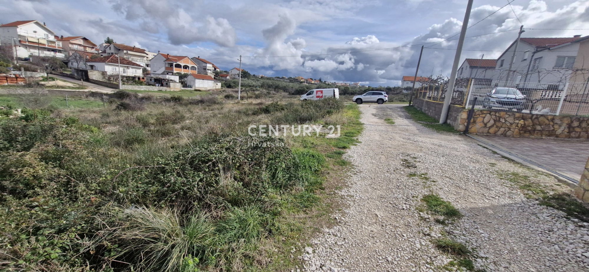 Zadar - Ploča - gradbeno zemljišče