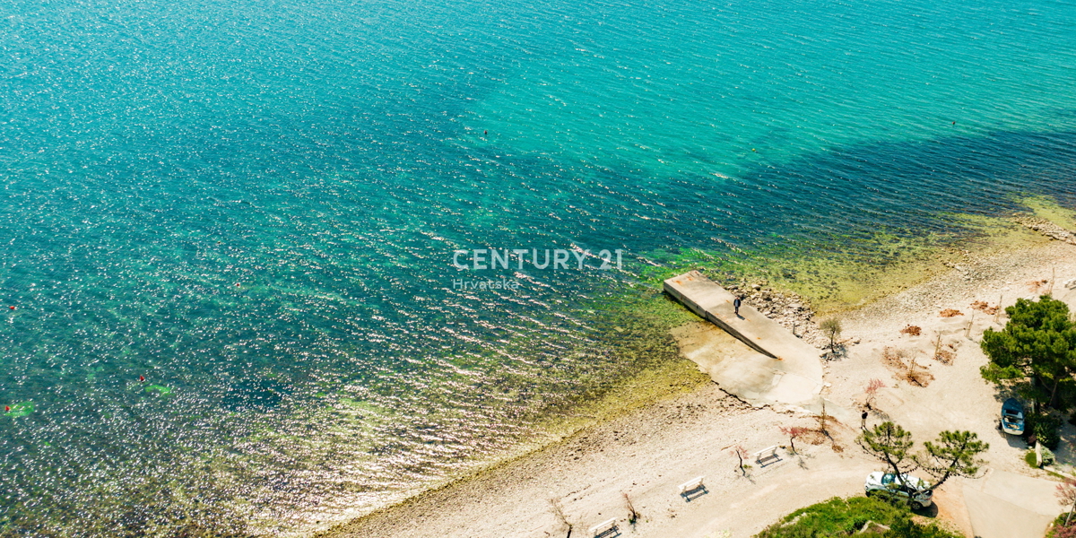 VIR - 2,5-sobno stanovanje v pritličju - 90 m od morja in plaže