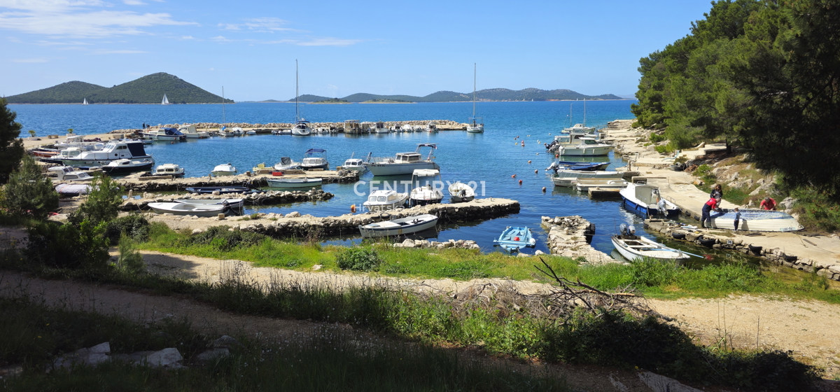 Pakoštane, Dolaška Draga, luksuzna vila z bazenom ob morju