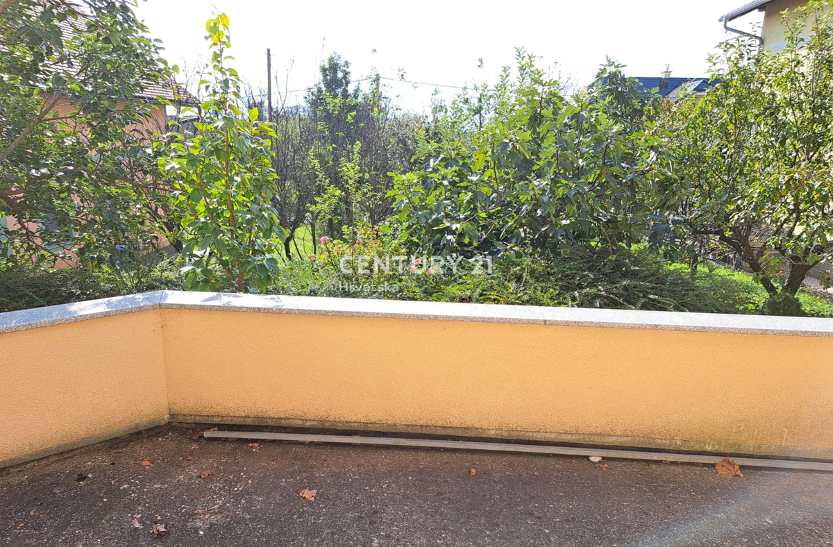 Brdovec - Zaprešić - hiša posebne arhitekture - novogradnja