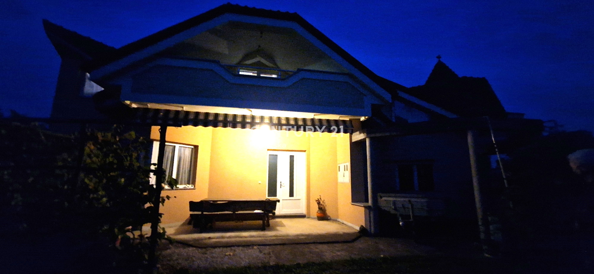 Brdovec - Zaprešić - hiša posebne arhitekture - novogradnja