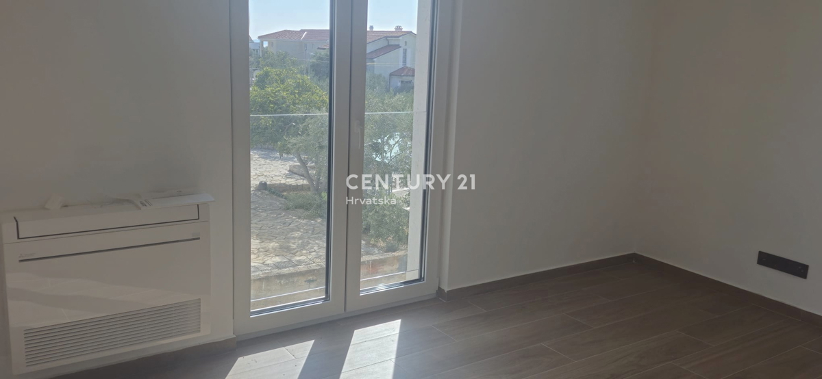 Jezera - otok Murter - Lake Residence - luksuzno dvonadstropno stanovanje z vrtom - S 2