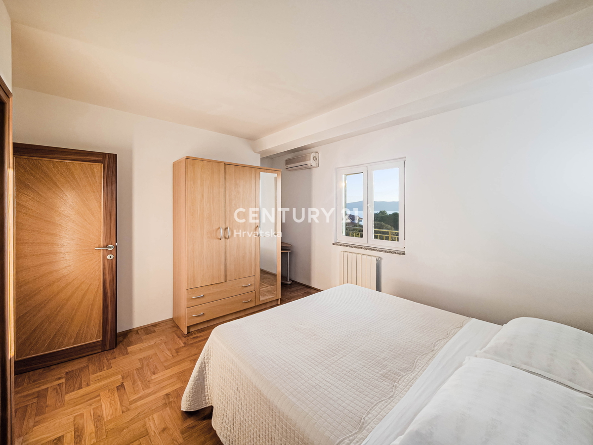 Zadar, Sukošan, stanovanje 123 m2, pritličje, garaža, shramba, čudovit razgled na morje