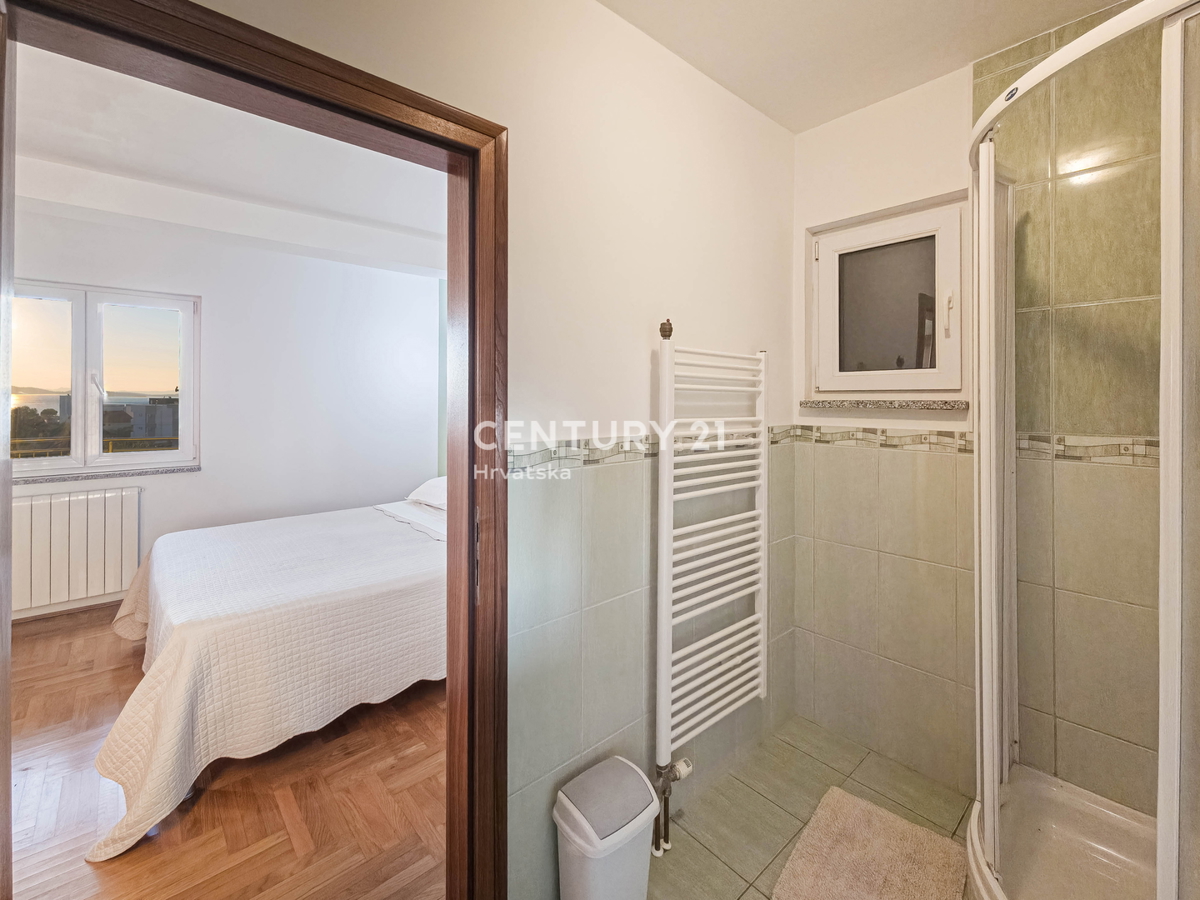 Zadar, Sukošan, stanovanje 123 m2, pritličje, garaža, shramba, čudovit razgled na morje