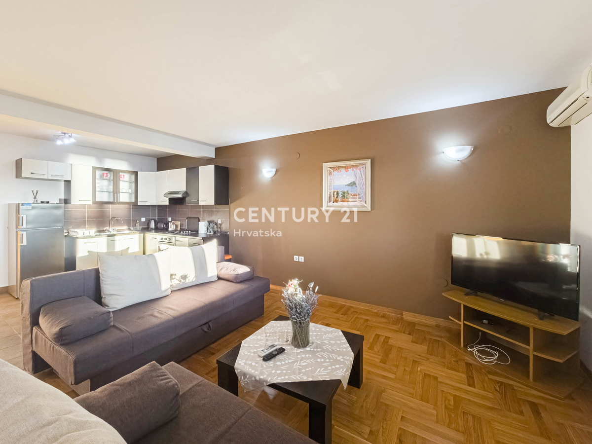 Zadar, Sukošan, stanovanje 123 m2, pritličje, garaža, shramba, čudovit razgled na morje