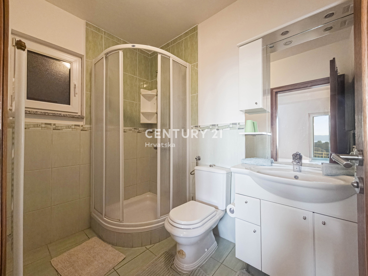 Zadar, Sukošan, stanovanje 123 m2, pritličje, garaža, shramba, čudovit razgled na morje