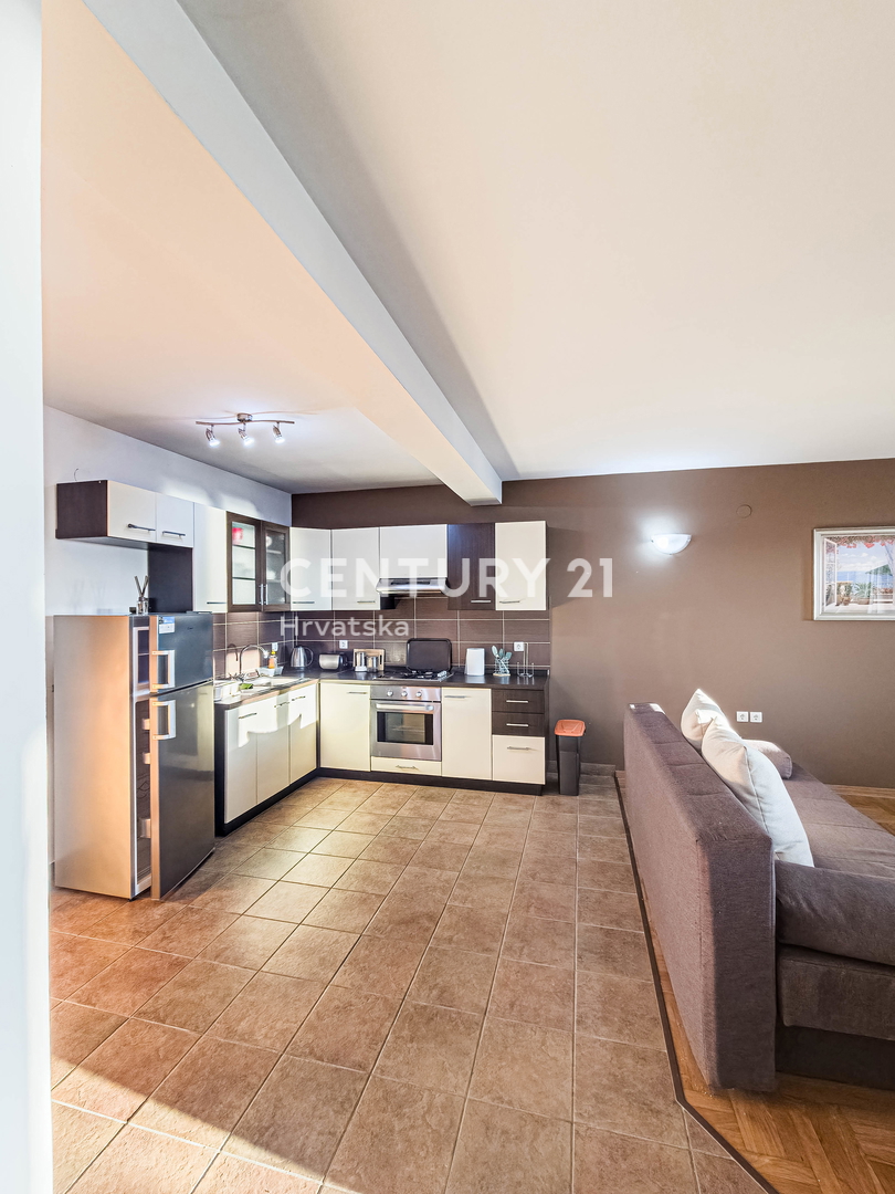 Zadar, Sukošan, stanovanje 123 m2, pritličje, garaža, shramba, čudovit razgled na morje