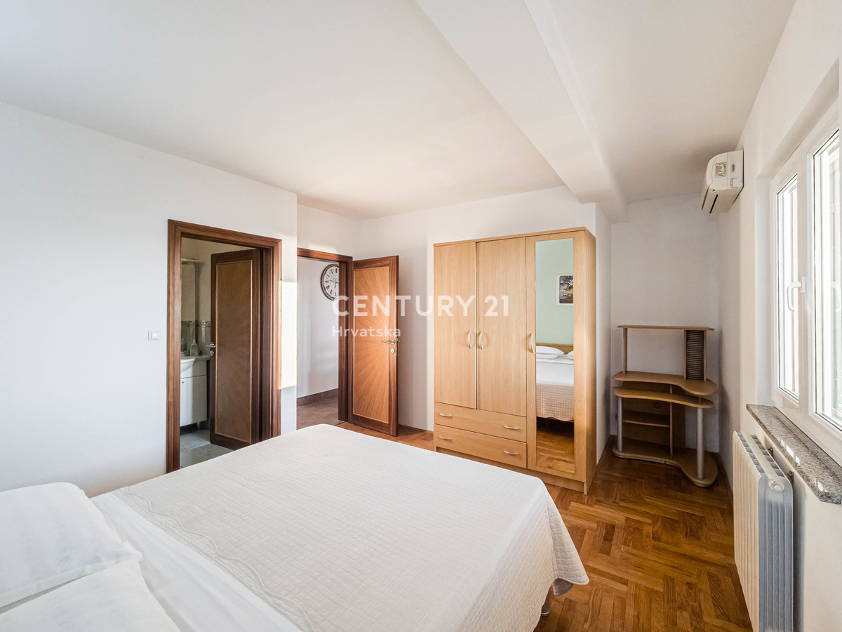 Zadar, Sukošan, stanovanje 123 m2, pritličje, garaža, shramba, čudovit razgled na morje