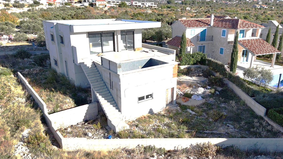 Primošten - vila z bazenom in razgledom na mesto in morje