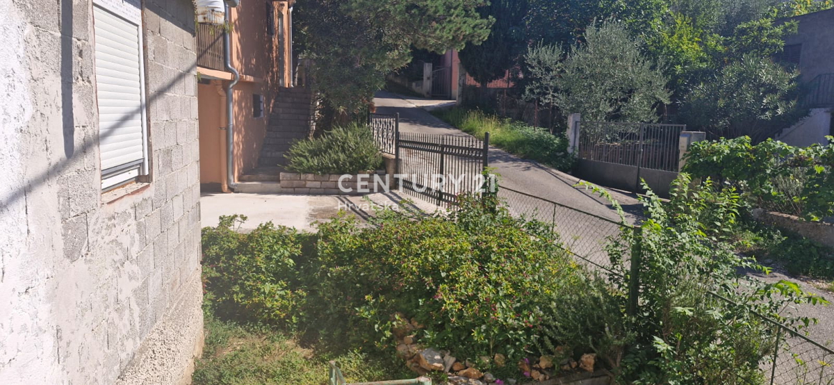 Gornji Karin - Obrovac - počitniška hiša z razgledom na morje