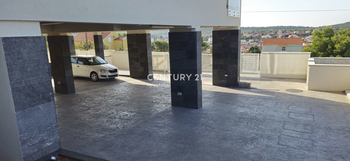 Jezera - otok Murter - luksuzno dvonadstropno stanovanje z vrtom, v Lake Residence - S1