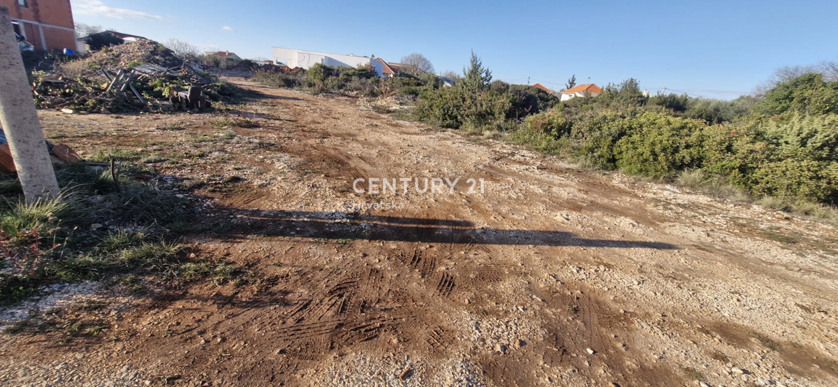 Debeljak gradbeno zemljišče