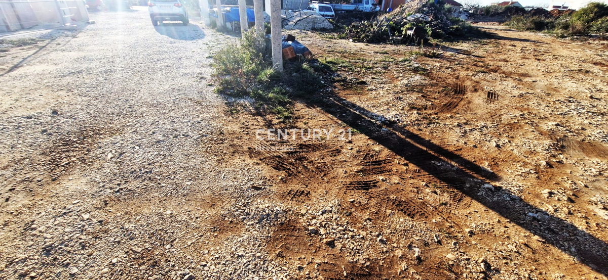 Debeljak gradbeno zemljišče