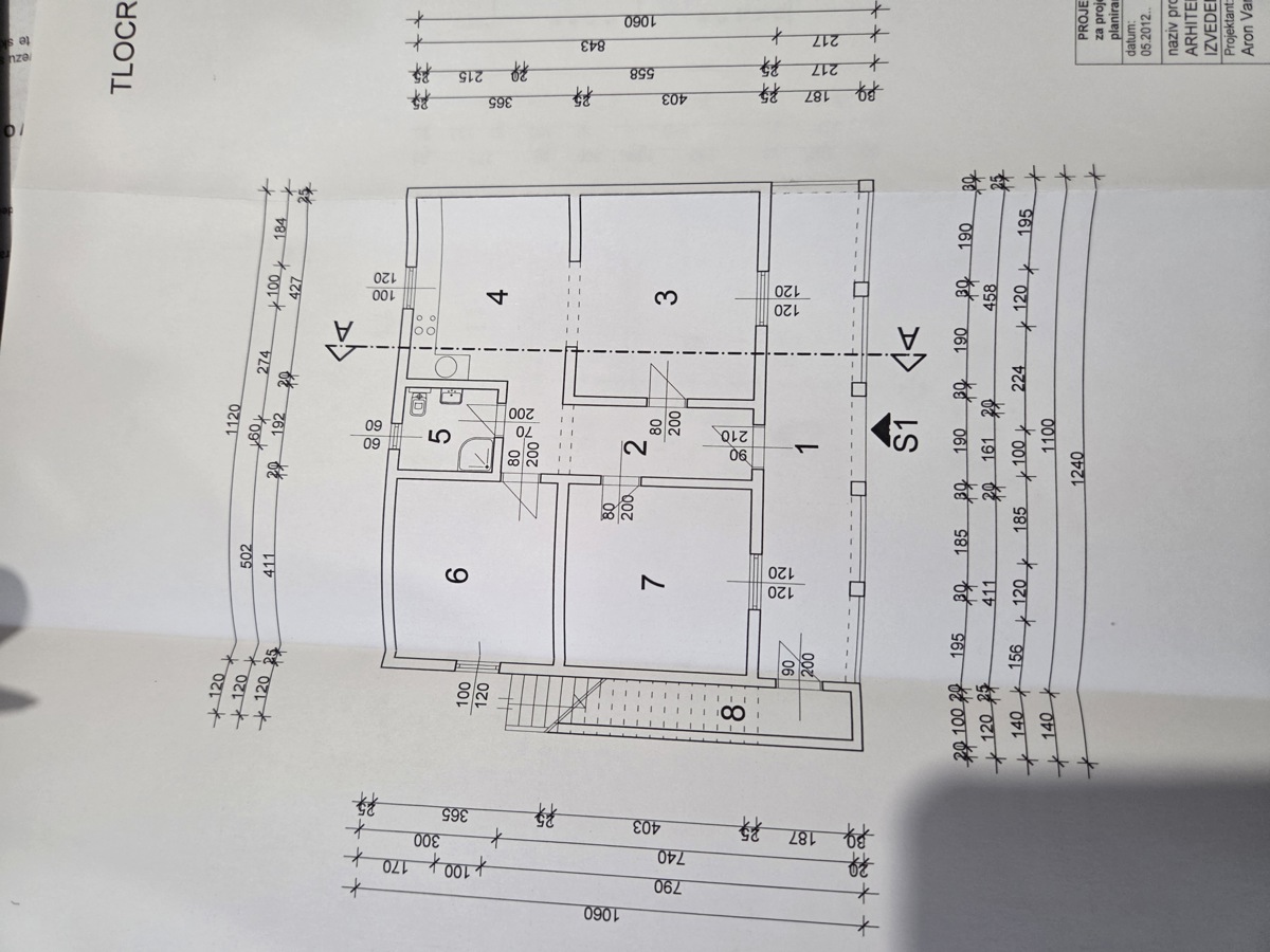 VIR, HIŠA S 3 STANOVANJI, 350 M DO MORJA, TAKOJ ZASELJIVA