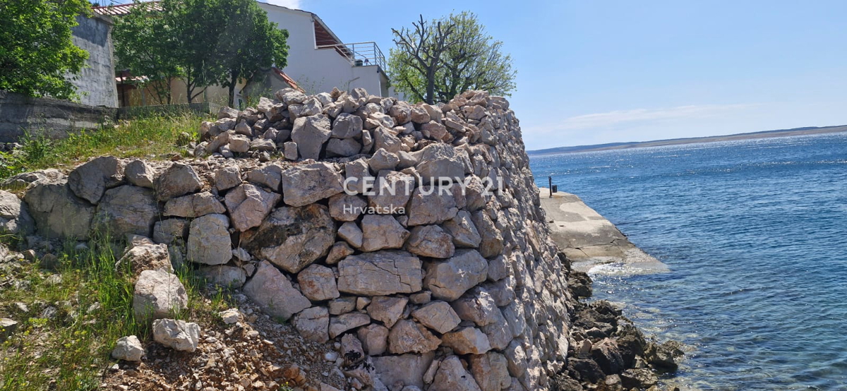 Lugovo Šugarje - Barić Drage - zemljišče ob morju, z začetim gradbenim projektom in gradbenim dovoljenjem