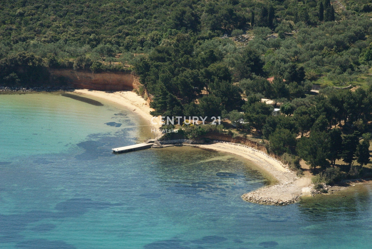 Tkon, Pašman, gradbena parcela z razgledom na morje