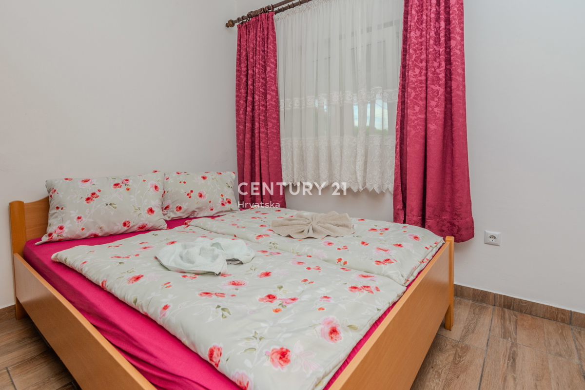 Zadar - Zaton - Hiša z dvema apartmajema - Znižano!