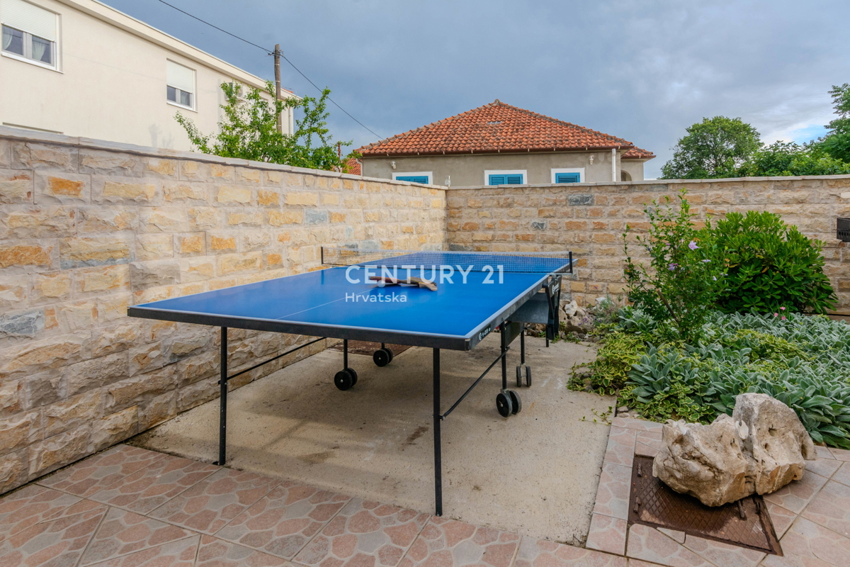 Zadar - Zaton - Hiša z dvema apartmajema - Znižano!