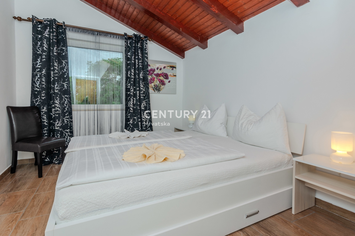 Zadar - Zaton - Hiša z dvema apartmajema - Znižano!