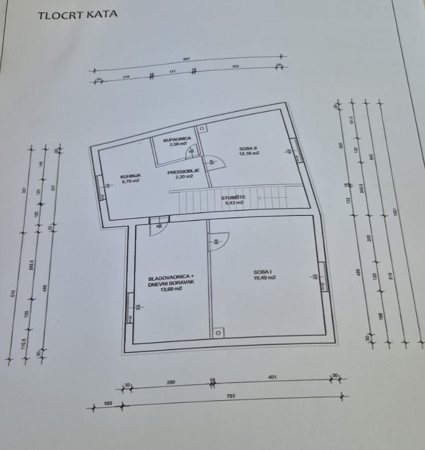 Biograd na Moru, strogi center, hiša 80 m od morja