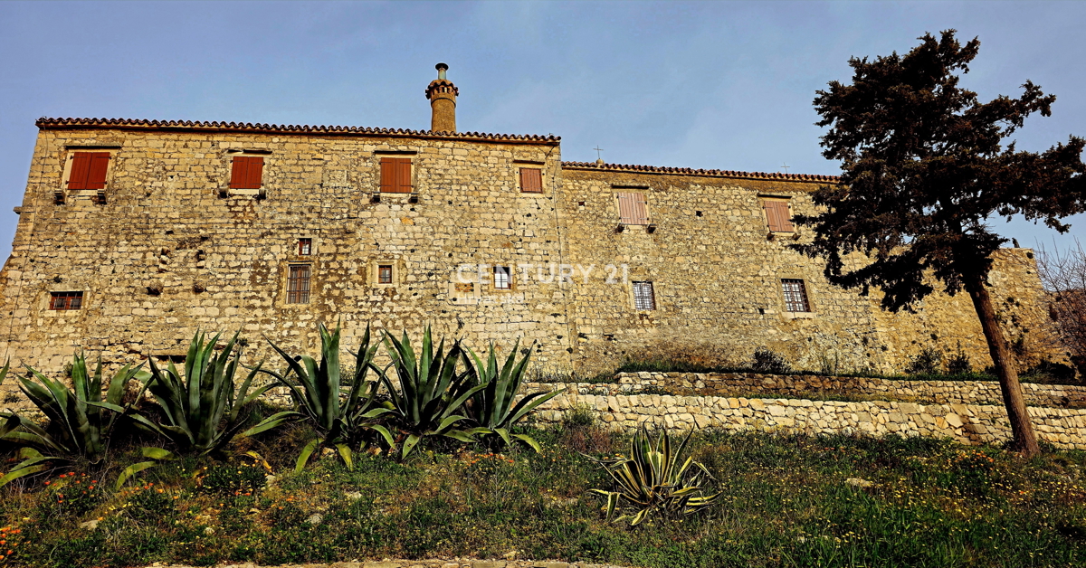 Pašman, TKON Prodaja se kmetijsko zemljišče na pobočju Ćokovca