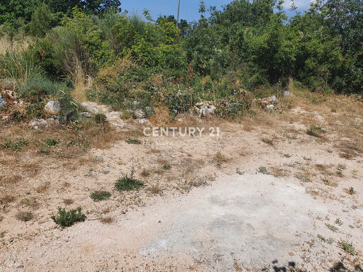 Drage - Pakoštane - gradbeno zemljišče z razgledom na morje in marino