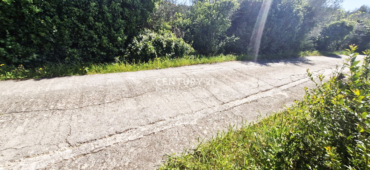 Kukljica - otok Ugljan - gradbena parcela 100 m od morja