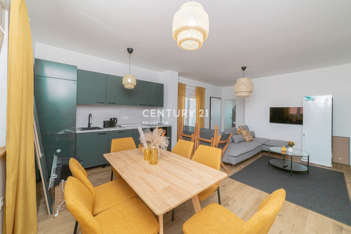 VIR, NOVOGRADNJA, MODERNO STANOVANJE 90 M2 V 2. NADSTROPJU, OPREMLJENO, TAKOJ ZASELJIVO, 600 M DO MORJA