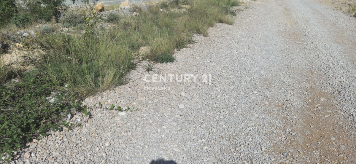 Rovanjska - Jasenice - gradbeno zemljišče s projektom in pogledom na morje