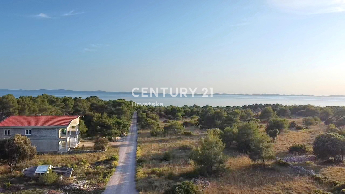 Vir - Torovi - Zadar - kmetijsko zemljišče s potencialom za gradbeno zemljišče