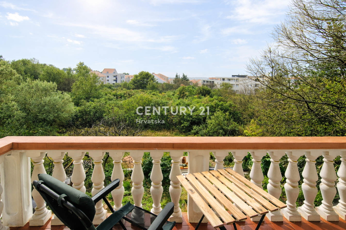 ZADAR, BOKANJAC, STANOVANJE 100,52 m2, RENOVIRANO, DELNO OPREMLJENO