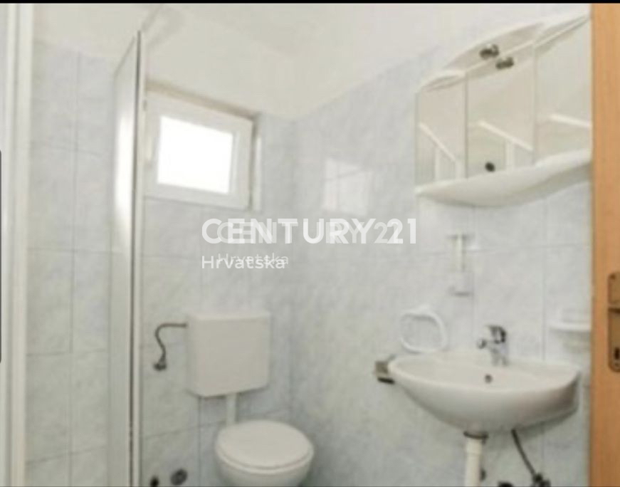 Biograd na Moru hiša s šestimi apartmaji