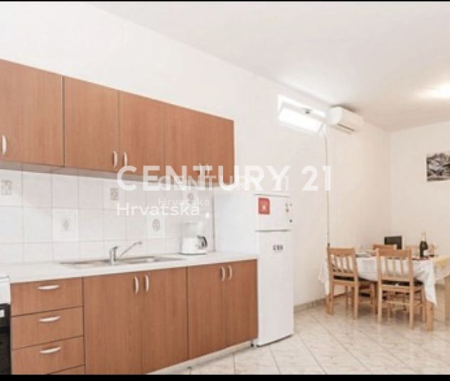 Biograd na Moru hiša s šestimi apartmaji