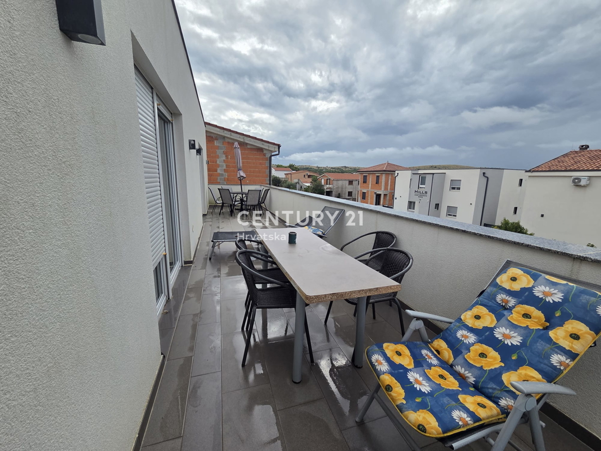 VIR, 3,5-PRSTORNO STANOVANJE, NOVOGRADNJA, 1. NADSTROPJE