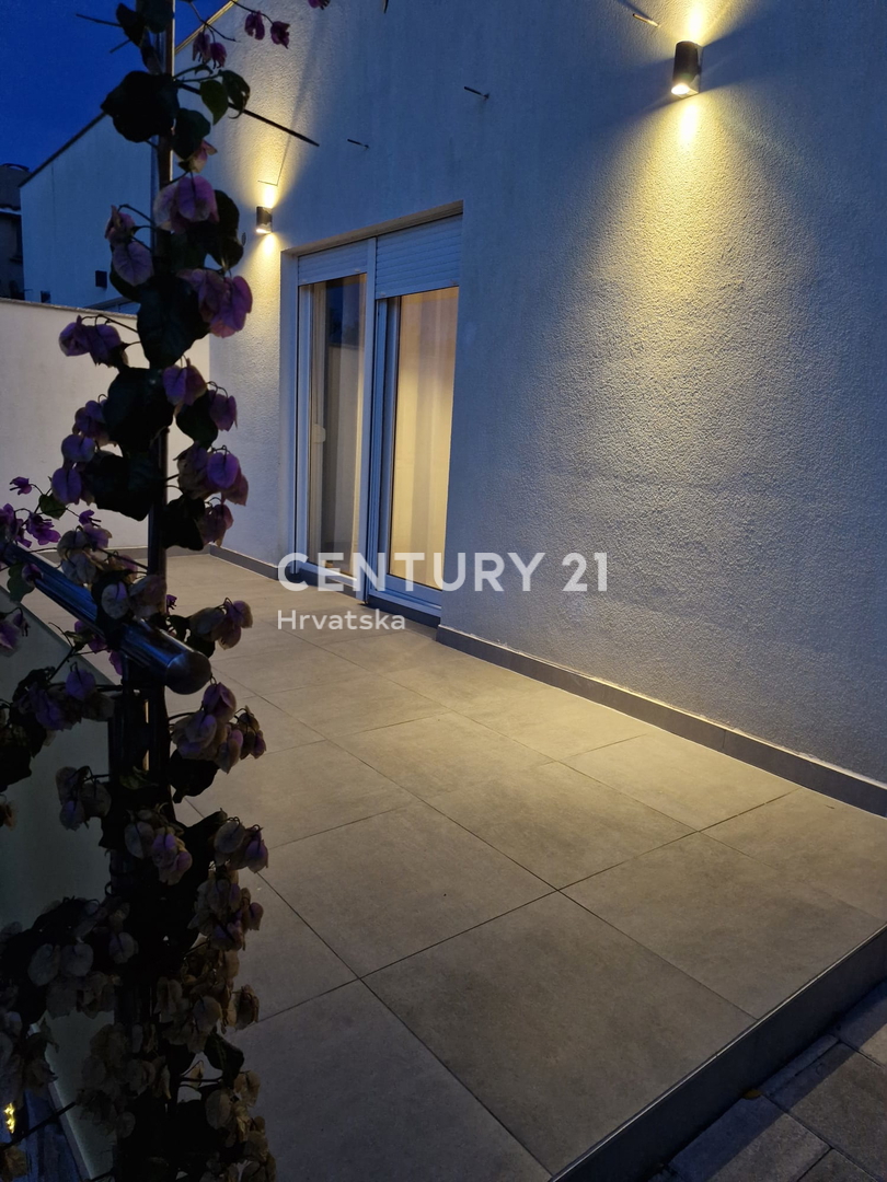 VIR, 3,5-PRSTORNO STANOVANJE, NOVOGRADNJA, 1. NADSTROPJE