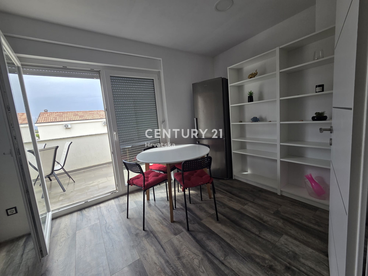 VIR, 3,5-PRSTORNO STANOVANJE, NOVOGRADNJA, 1. NADSTROPJE