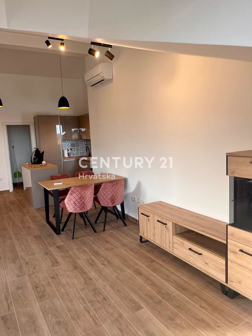 Pašman - otok Pašman - odlično novo stanovanje ob morju in plaži