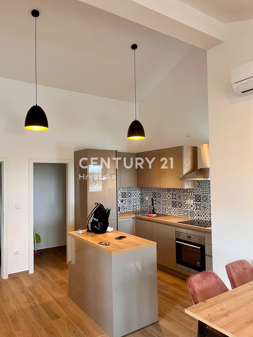 Pašman - otok Pašman - odlično novo stanovanje ob morju in plaži