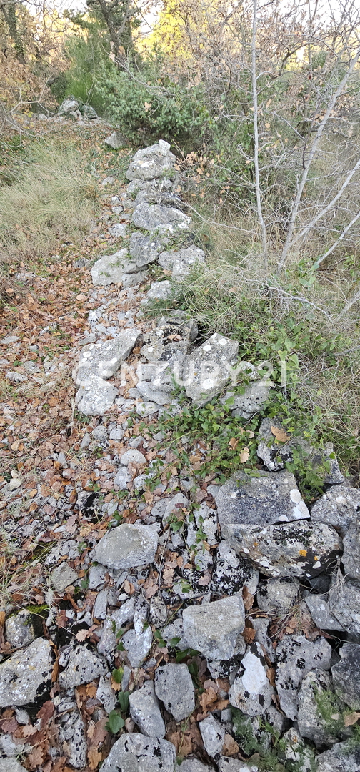 Pakoštane, Drage, gradbena parcela površine 1040 m2