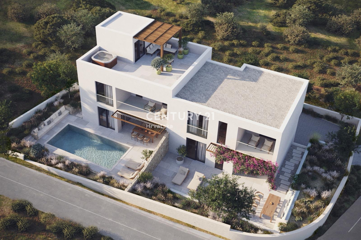 Vodice, dvojna hiša s strešno teraso in dvema parkirnima mestoma