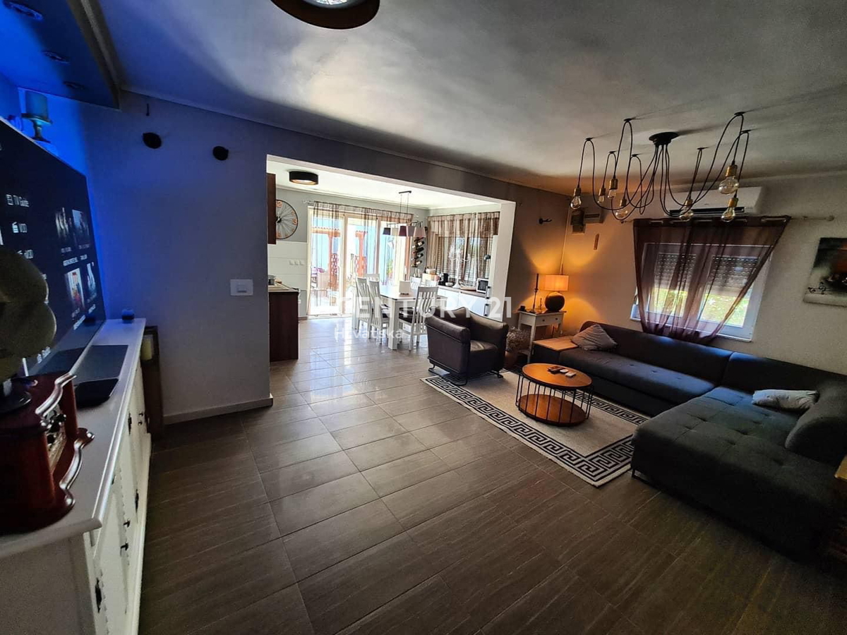 Privlaka - Zadar - počitniška hiša z razgledom na morje